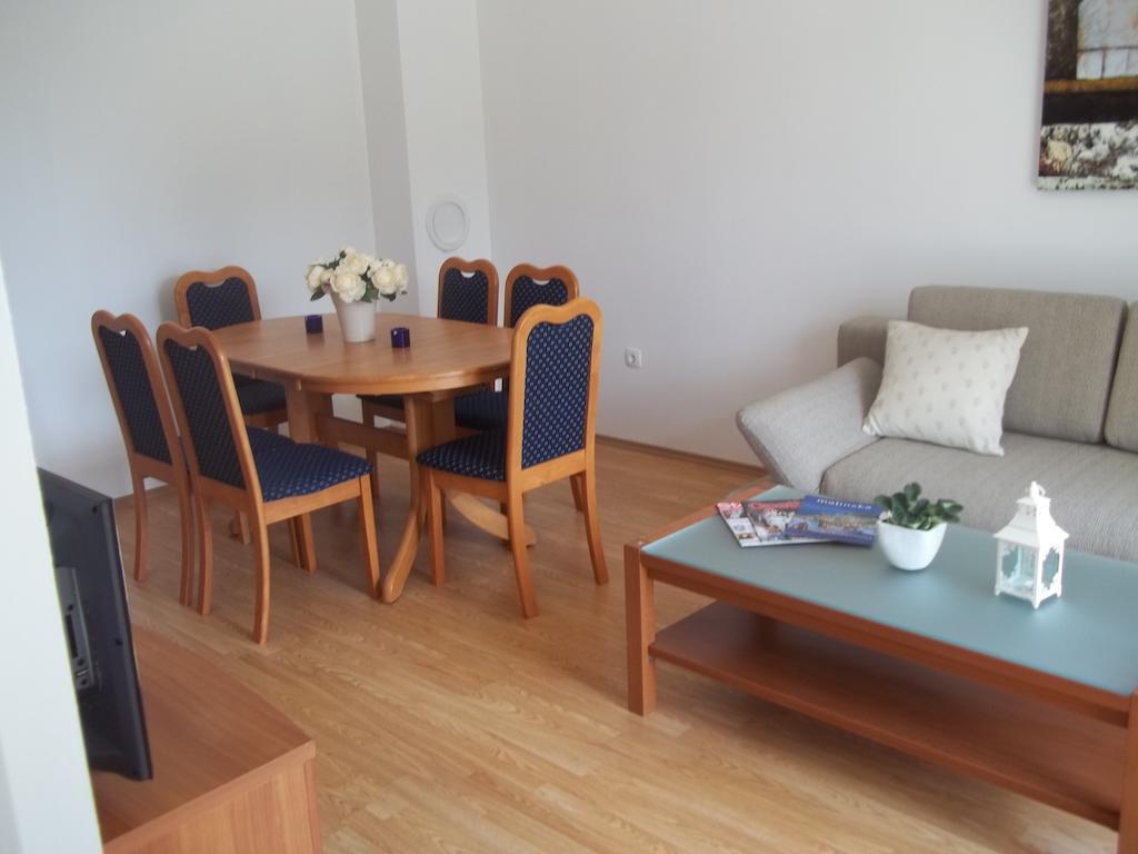 Apartments Ljubas Опатия Стая снимка