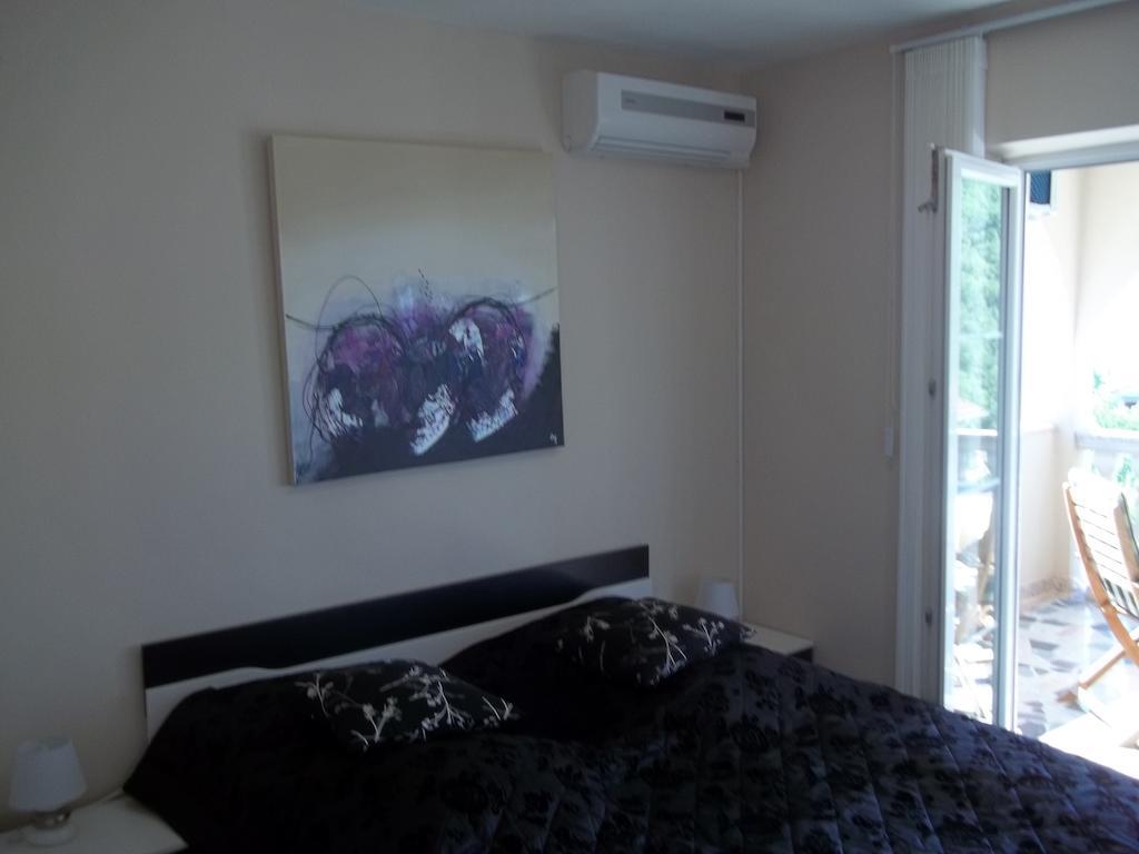 Apartments Ljubas Опатия Екстериор снимка