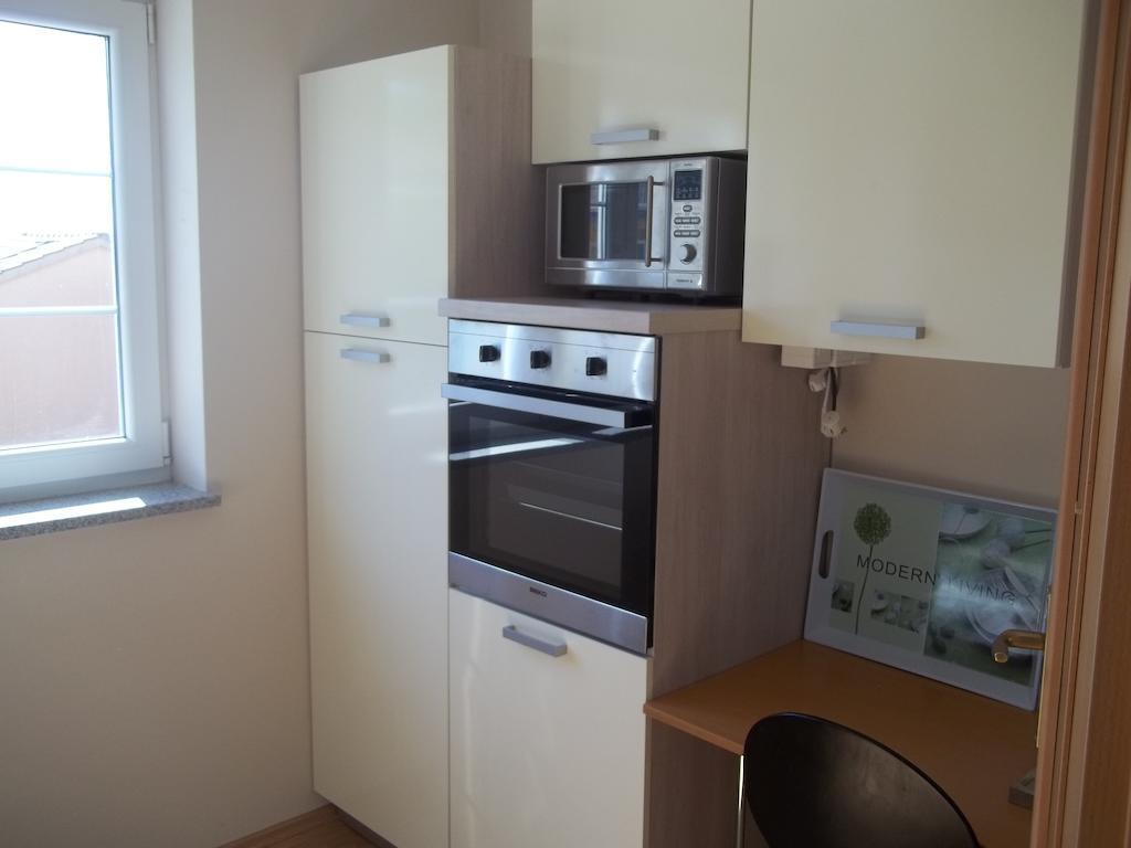 Apartments Ljubas Опатия Екстериор снимка