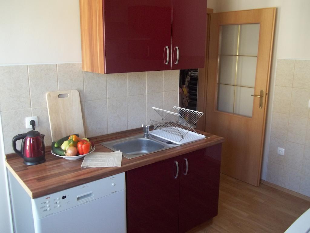 Apartments Ljubas Опатия Стая снимка