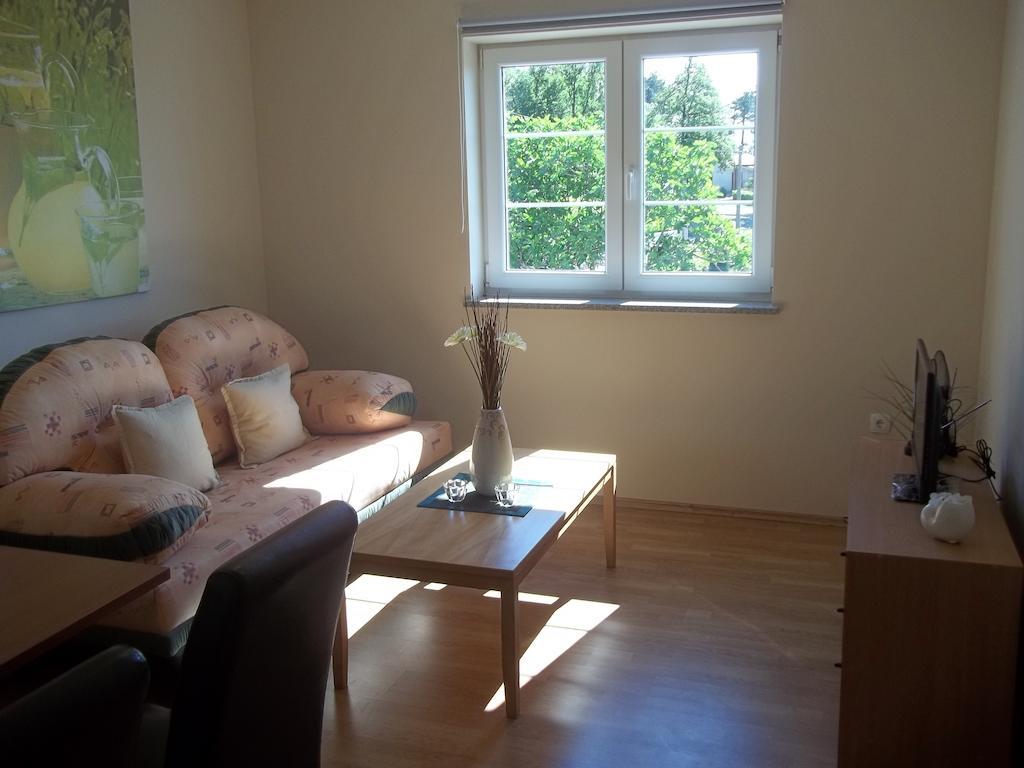 Apartments Ljubas Опатия Екстериор снимка