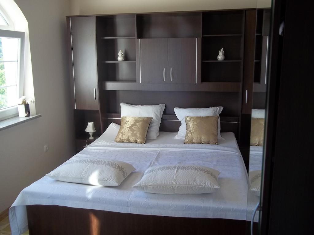 Apartments Ljubas Опатия Стая снимка