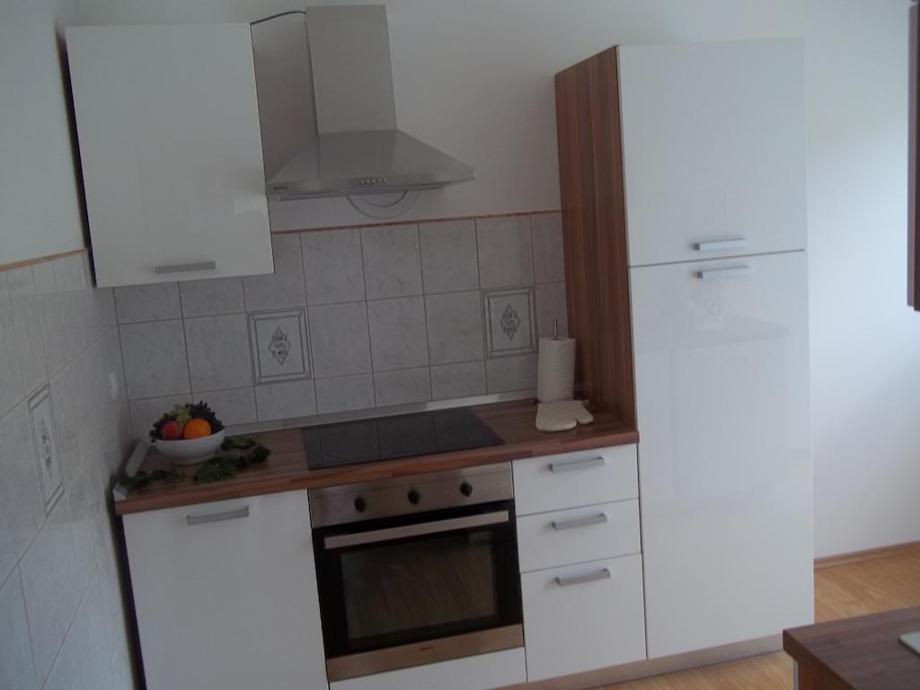 Apartments Ljubas Опатия Стая снимка