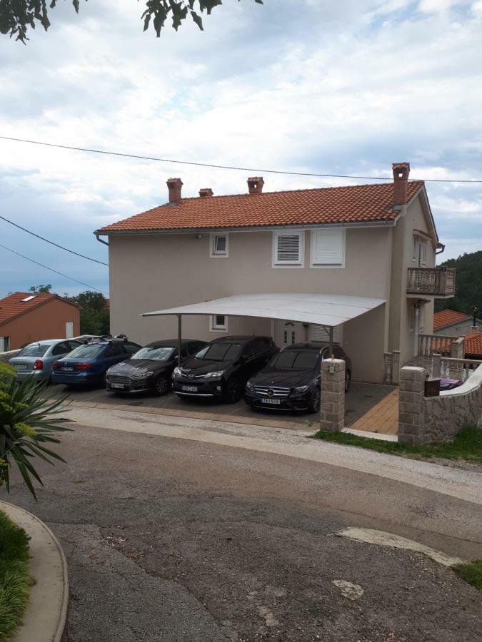 Apartments Ljubas Опатия Екстериор снимка